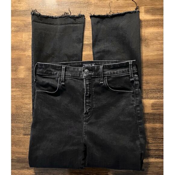 Abercrombie Fitch Women’s 28 x 26 Jeans Simone High Rise Ankle Flare Crop Black - Picture 3 of 10